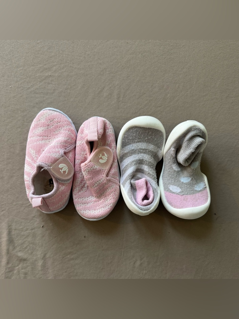 Baby Girls Crib & Sock Shoes Bundle